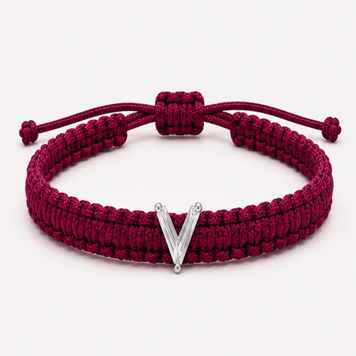 V-Cut Single Lab Grown Diamond in Fuchsia Thread Bracelet