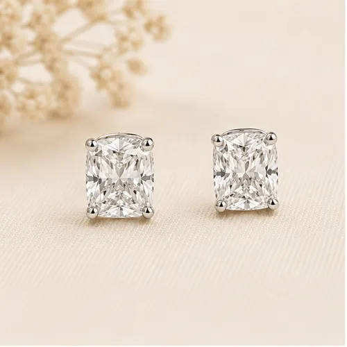 The Hartwell  Stud Earing